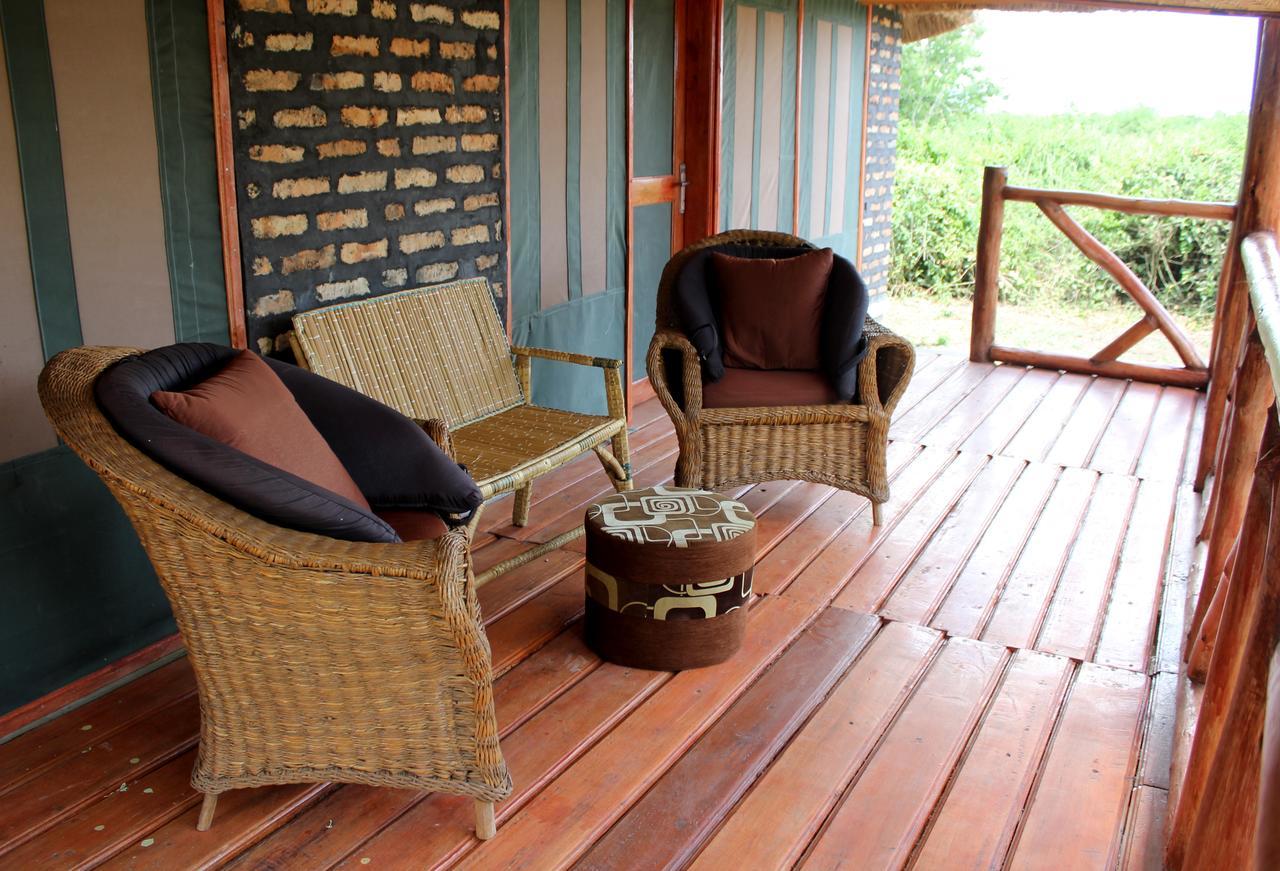 Irungu Forest Safari Lodge Katunguru Exterior foto