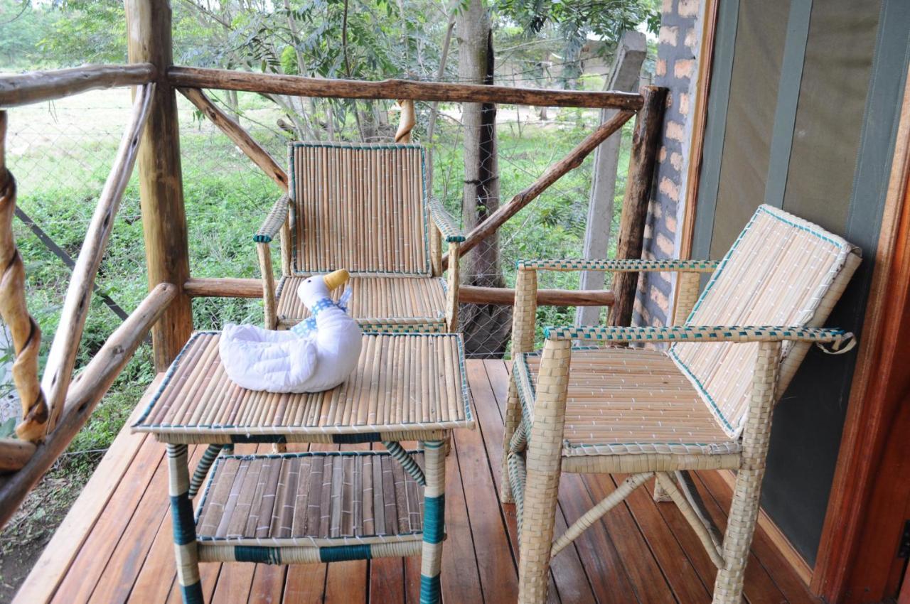 Irungu Forest Safari Lodge Katunguru Exterior foto